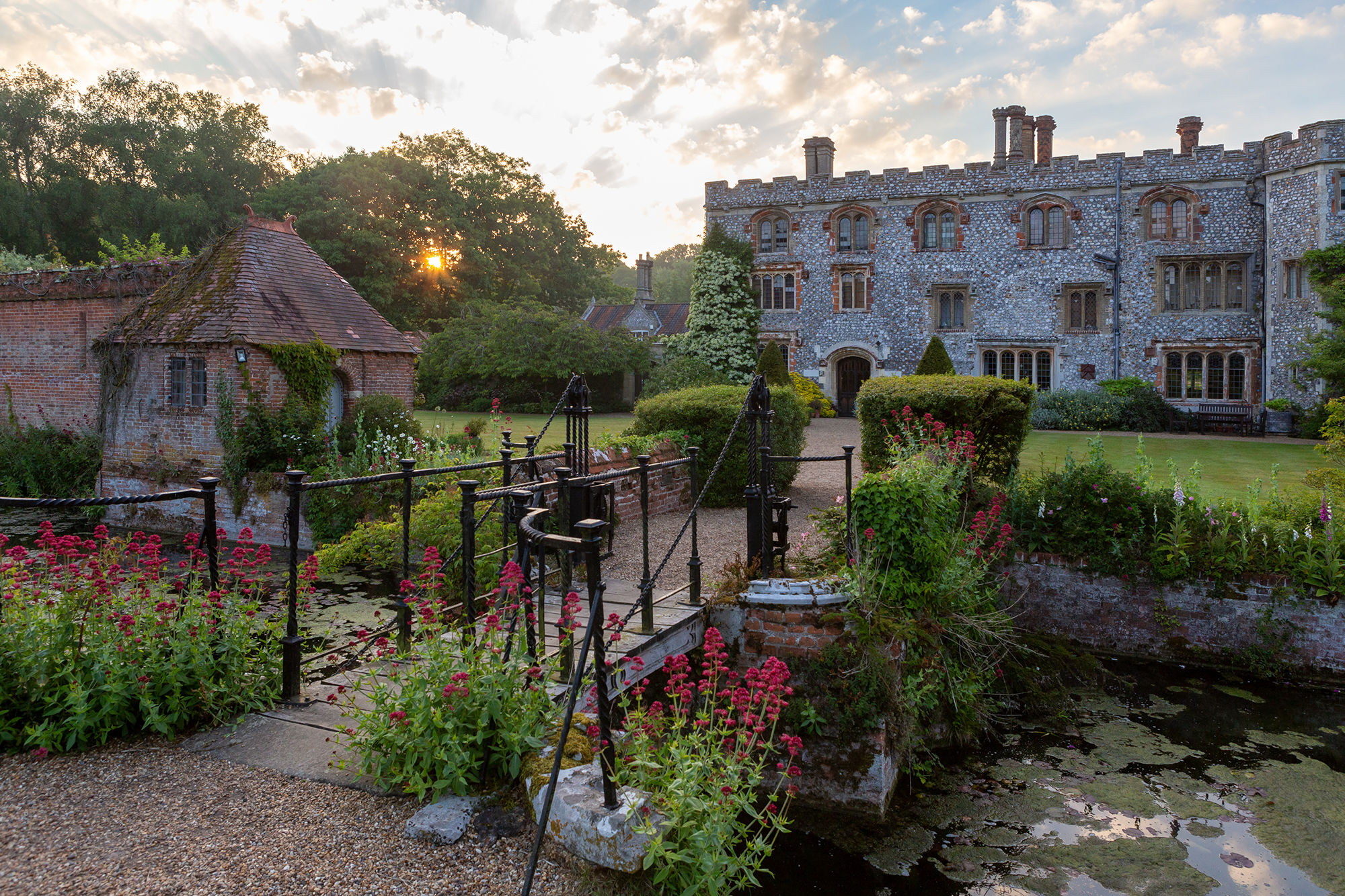 Mannington Estate exterior