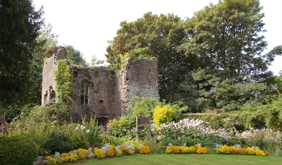 Tiverton Castle
