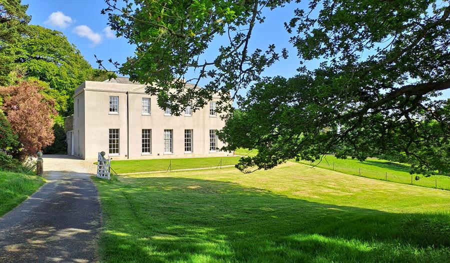 Hemerdon House exterior