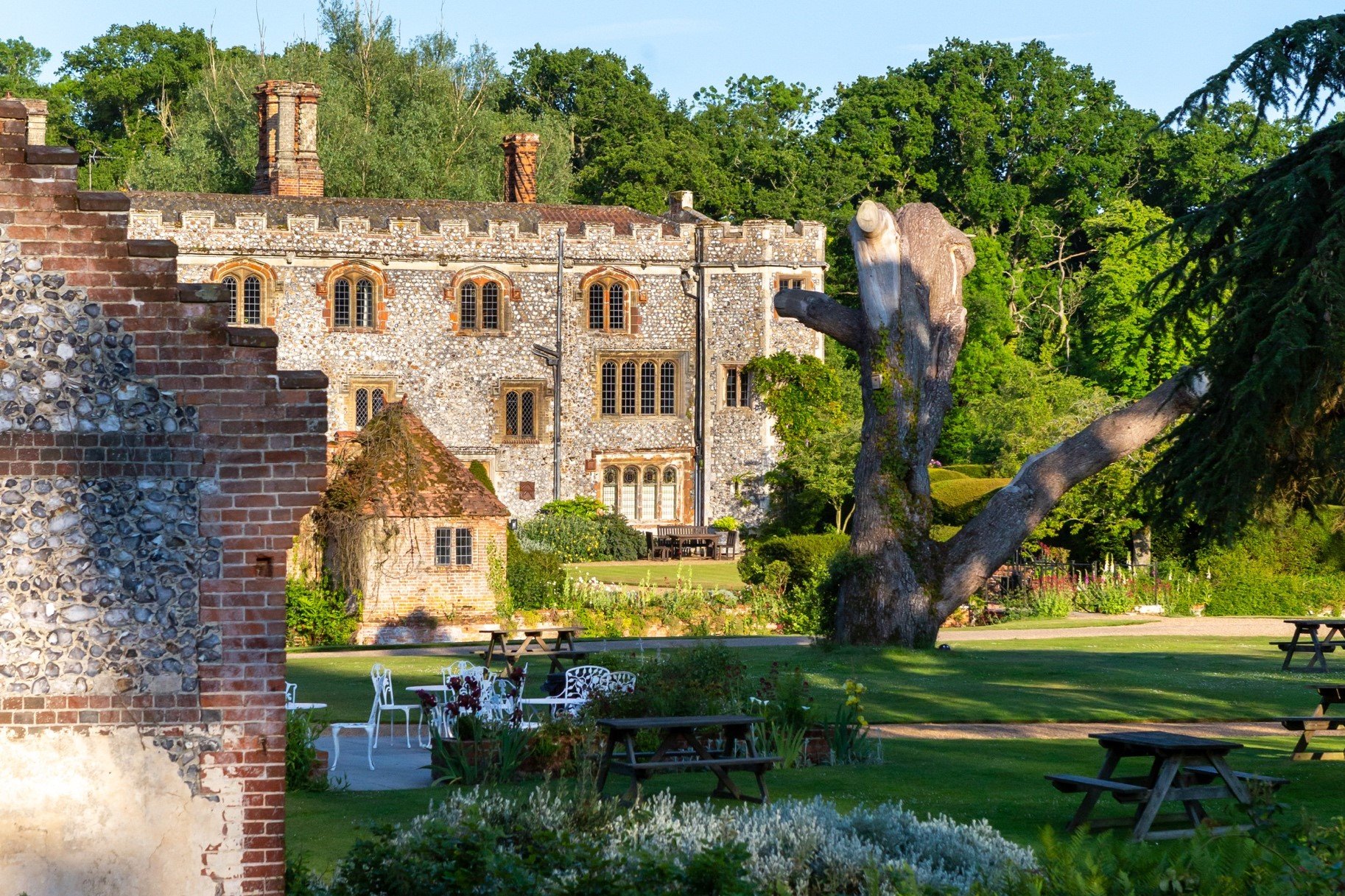 Mannington Estate exterior