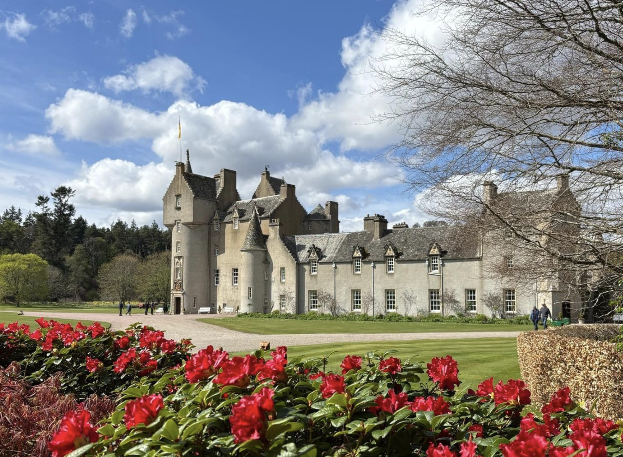 Ballindalloch Castle & Gardens