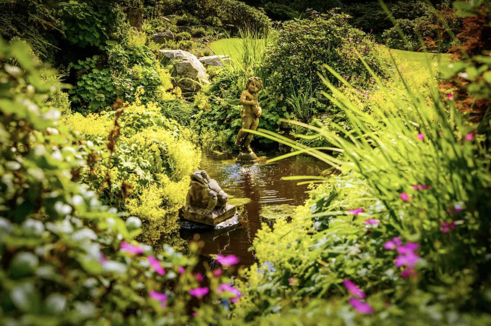 Ballindalloch Castle & Gardens