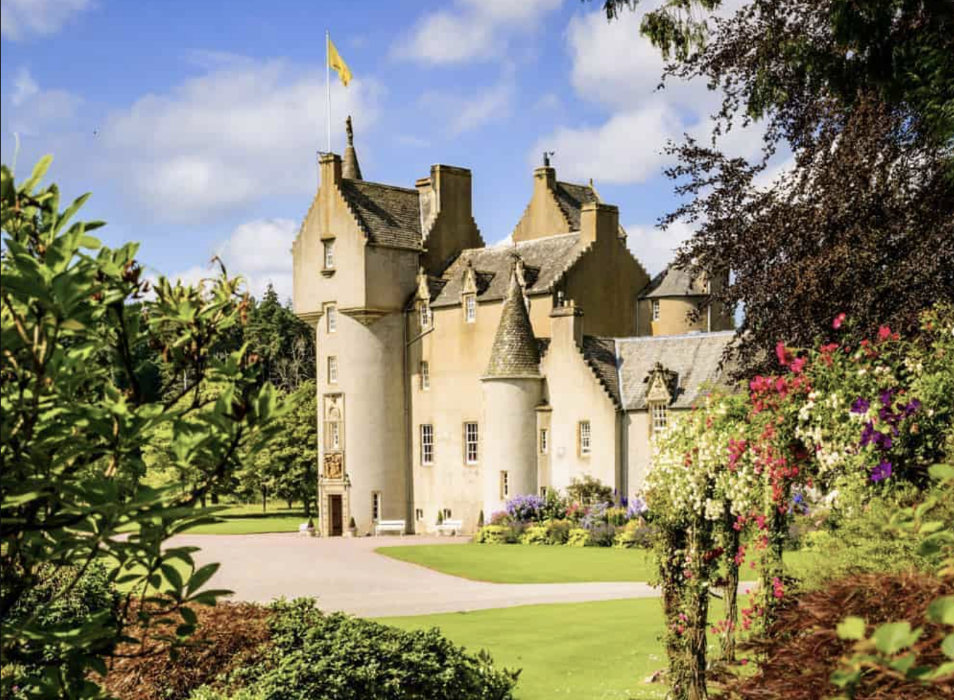 Ballindalloch Castle & Gardens