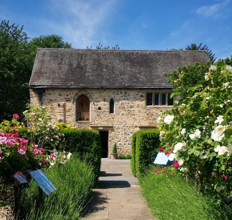 1620s House & Garden main