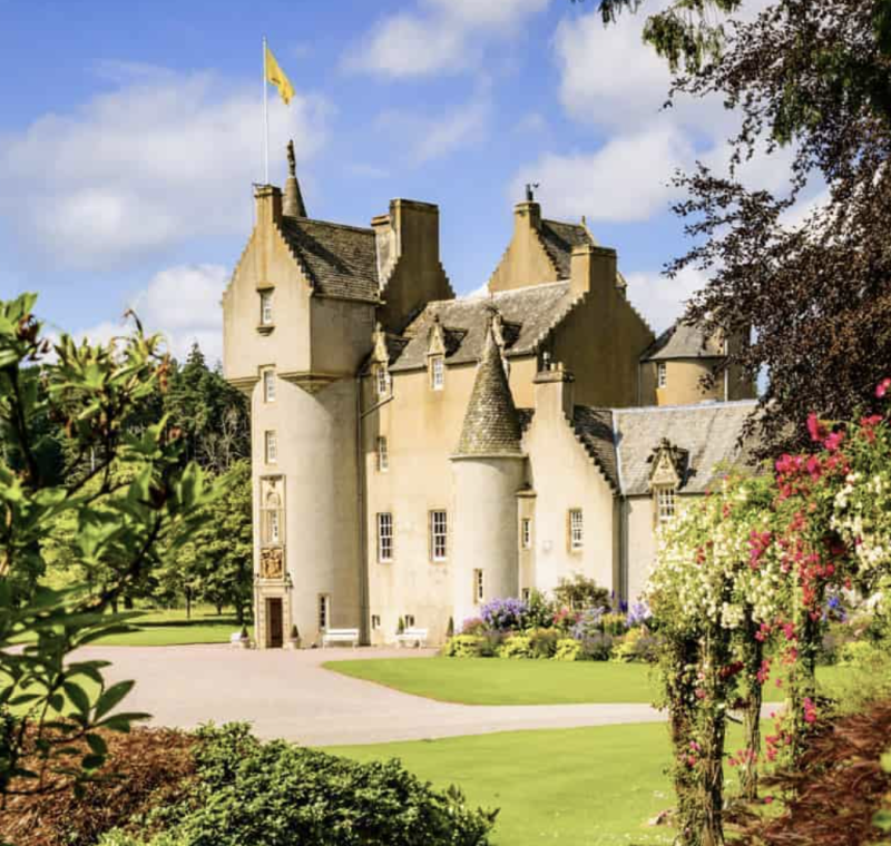 Ballindalloch Castle & Gardens 5
