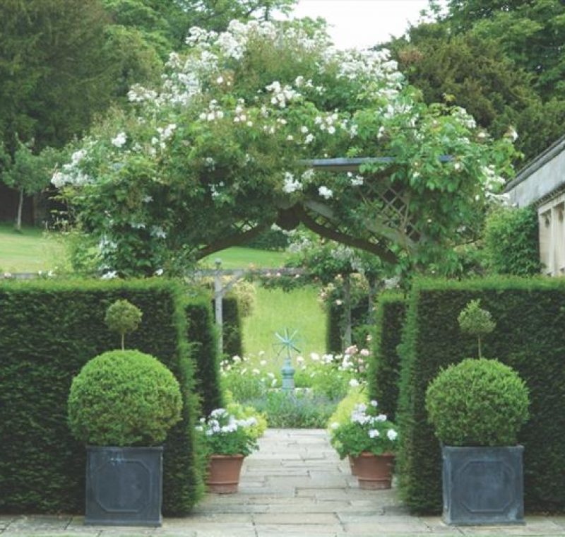 Little Malvern Court